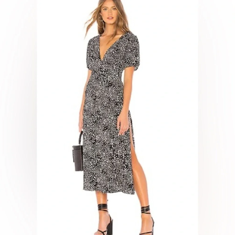 Free People Black White Looking for Love Short Sleeve Midi Dress Size 4